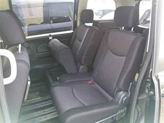 NISSAN SERENA 2012