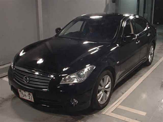 NISSAN FUGA 2010