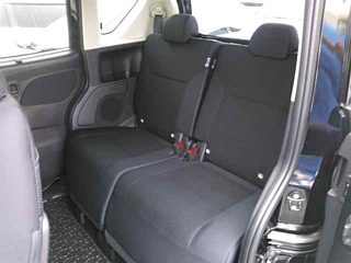 NISSAN ROOX 2025