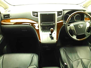 TOYOTA VELLFIRE 2011