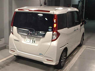 TOYOTA ROOMY 2020