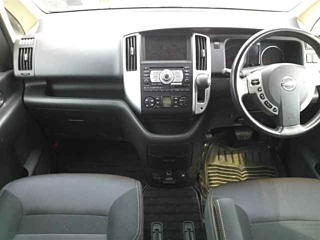 NISSAN SERENA 2008