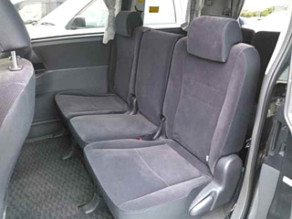 TOYOTA NOAH 2008