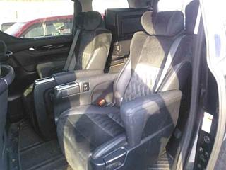 TOYOTA VELLFIRE 2015