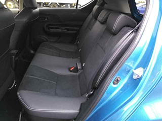 TOYOTA AQUA 2015