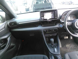 TOYOTA YARIS 2021