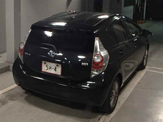 TOYOTA AQUA 2013