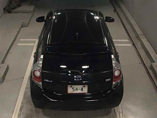 TOYOTA AQUA 2013