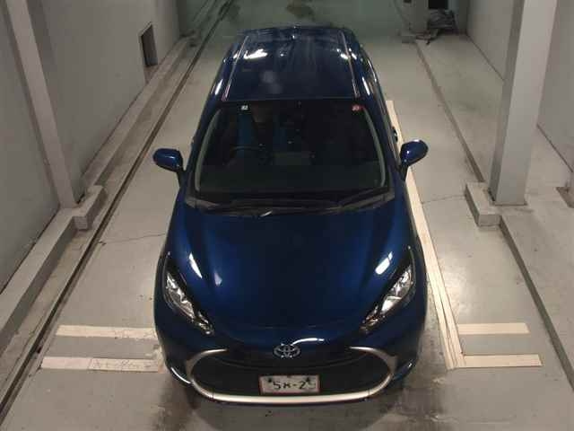 TOYOTA AQUA 2021