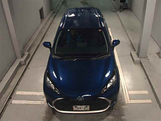 TOYOTA AQUA 2021