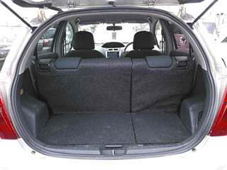 TOYOTA VITZ 2008