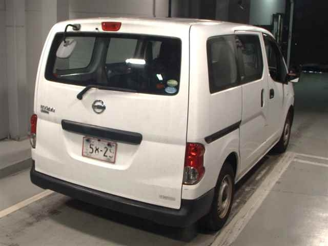 NISSAN NV200 2014