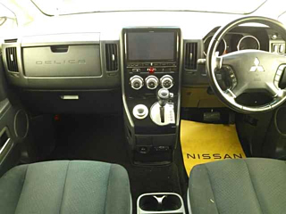 MITSUBISHI DELICA D5 2014