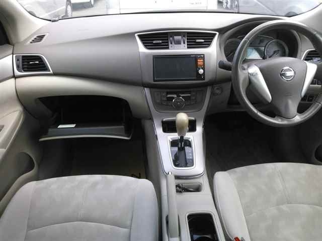 NISSAN SYLPHY 2013