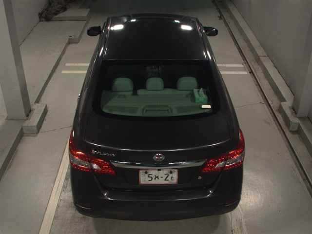 NISSAN SYLPHY 2013