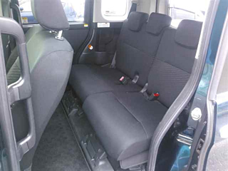 TOYOTA ROOMY 2016