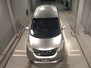 HONDA FREED 2012