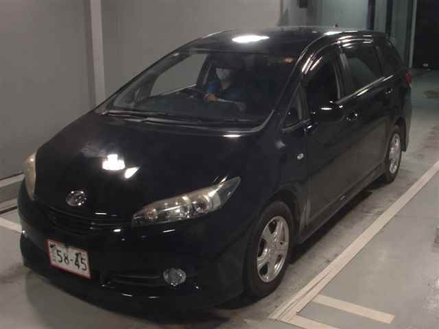 TOYOTA WISH 2011