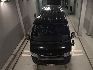 TOYOTA HIACE VAN 2023