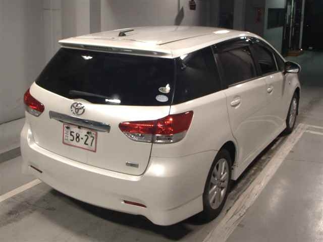 TOYOTA WISH 2009