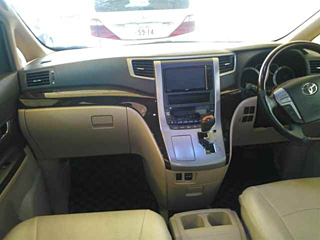 TOYOTA VELLFIRE 2014