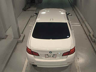 BMW 5 SERIES 2012
