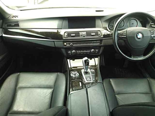 BMW 5 SERIES 2012