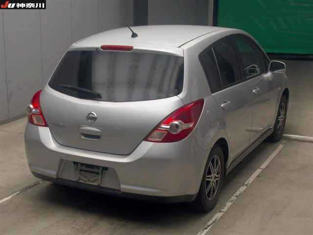 NISSAN TIIDA 2008
