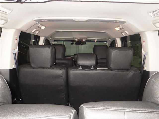 MITSUBISHI DELICA D5 2023