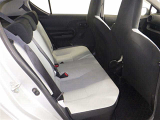 TOYOTA AQUA 2020