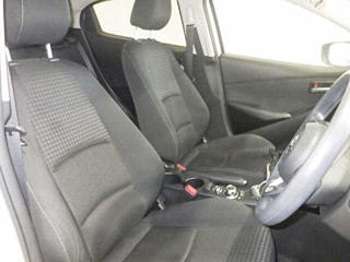 MAZDA DEMIO 2018