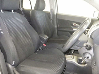 TOYOTA IST 2010