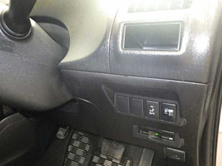 TOYOTA PRIUS ALPHA 2016