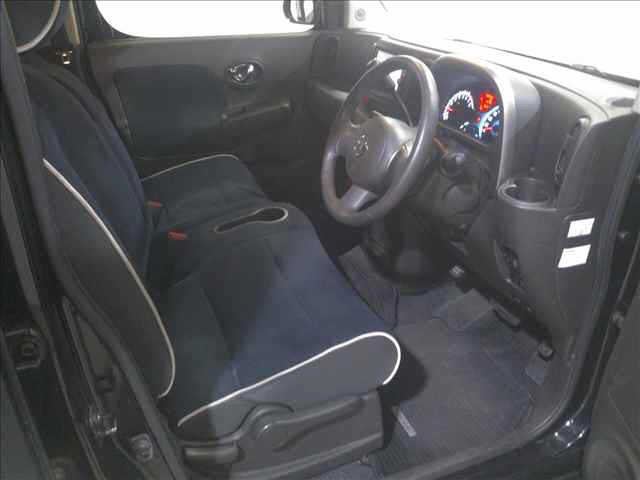 NISSAN CUBE 2012