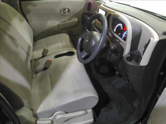 NISSAN CUBE 2011