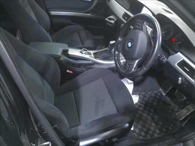 BMW 3 SERIES 2011