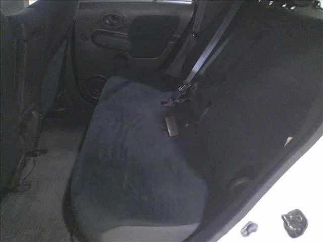 NISSAN CUBE 2010