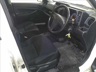 TOYOTA SUCCEED 2015