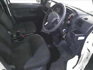 DAIHATSU HIJET VAN 2024