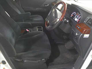 TOYOTA VELLFIRE 2010
