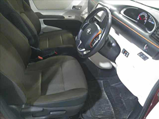 TOYOTA SIENTA 2019