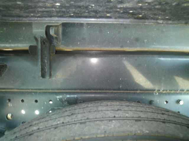 MITSUBISHI CANTER 2023