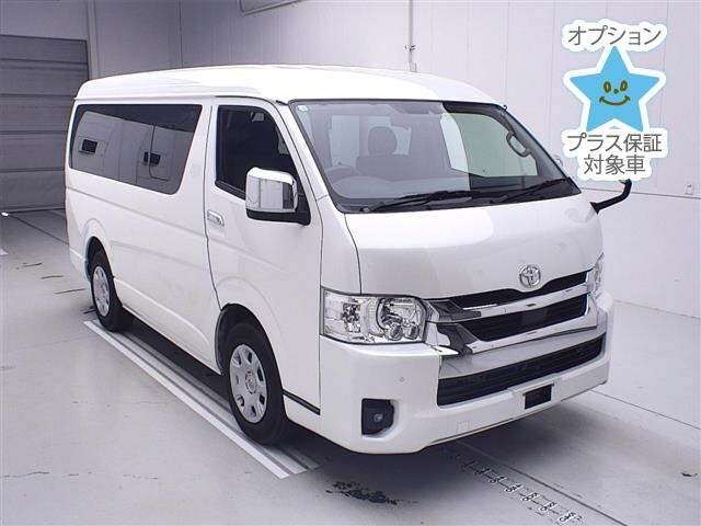 TOYOTA HIACE 2023