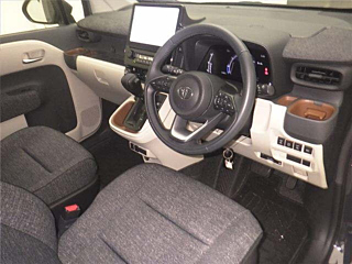 TOYOTA SIENTA 2022