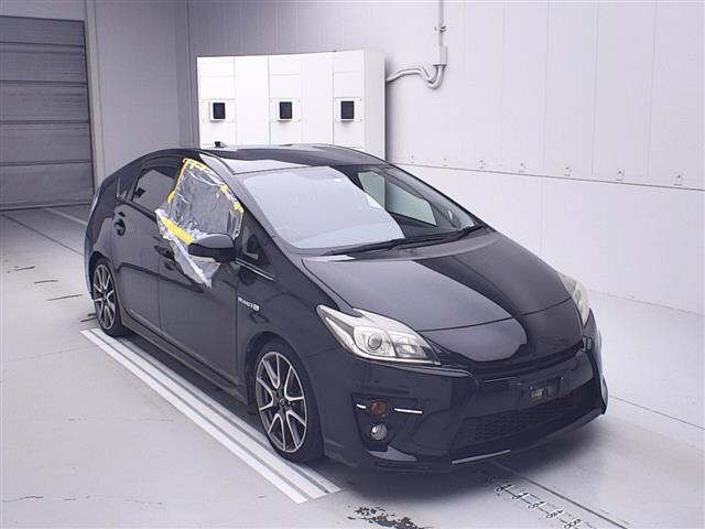 TOYOTA PRIUS 2014