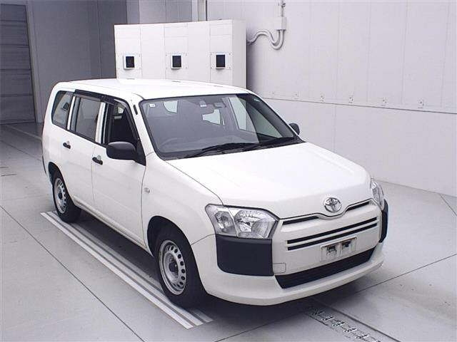 TOYOTA PROBOX 2019