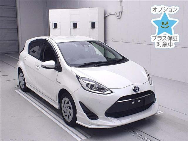 TOYOTA AQUA 2018