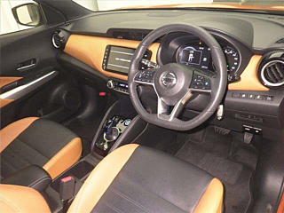 NISSAN KIX 2022
