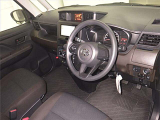 TOYOTA ROOMY 2021