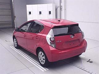 TOYOTA AQUA 2014